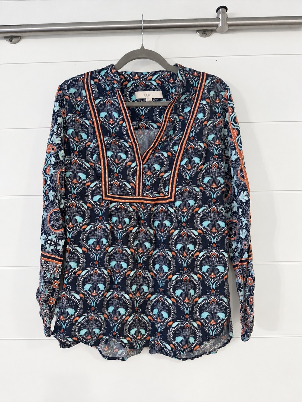 LOFT Navy Multicolor Floral-Print V-Neck Tunic